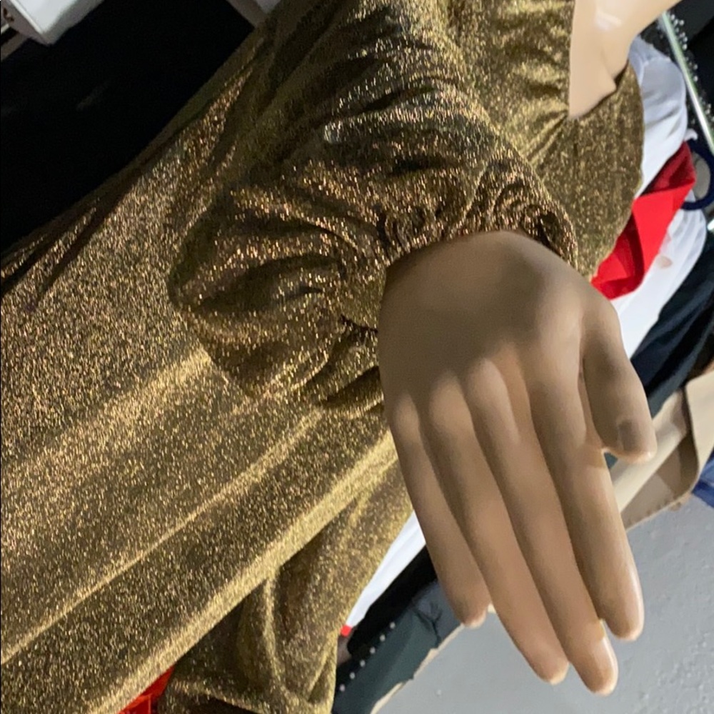 🎞📸RUNWAY METALLIC GOLD GUCCI DRESS - Picture 10 of 16
